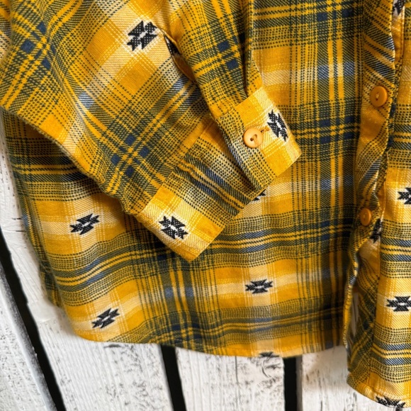 Passport Button Up Shirt Yellow‎ Blue Plaid Women’s Size XL Grunge Skater Boho - Picture 3 of 8